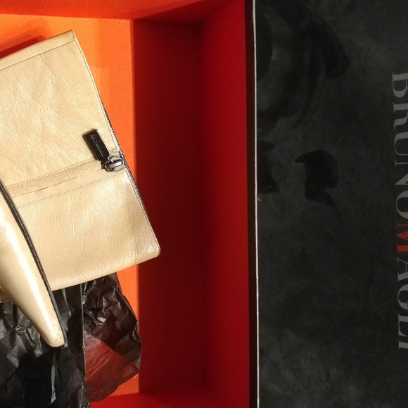 Bruno Magli Boots!! - Picture 2 of 4